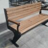 Parkbank Sincan 14 Parkbank met lasergesneden frame en afgewerkt met houten latten. Mooi parkmeubilair.